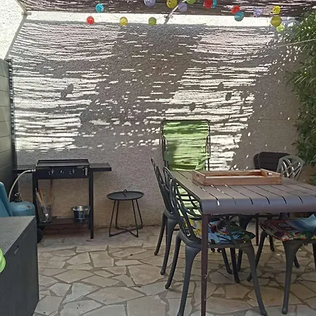 Pavillon Avec Climatisation, 4 Personnes, - Fr-1-701-5 Apartmán *