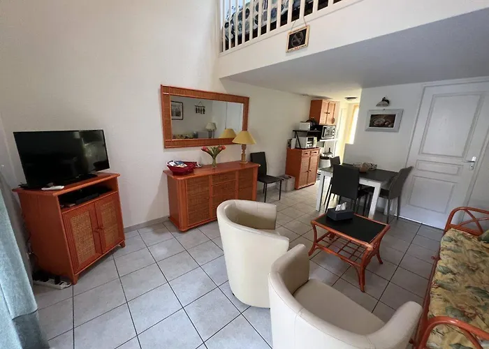 Pavillon Avec Climatisation, 4 Personnes, - Fr-1-701-5 Valras-Plage