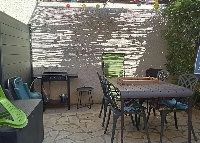 Pavillon Avec Climatisation, 4 Personnes, - Fr-1-701-5 Apartman *
